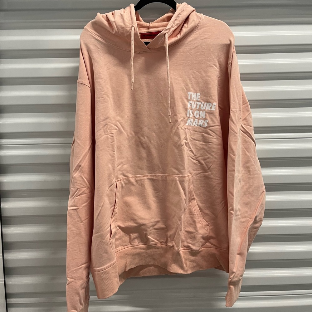 THE FUTURE IS ON MARS S.P. HOODIE - PEACH MELBA